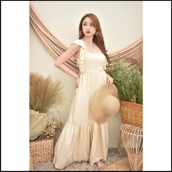 Rose Dress - Picture 5 of 16